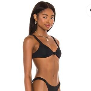 NWT Vitamin A Zuri Bralette Bikini Top Sz XS in Black